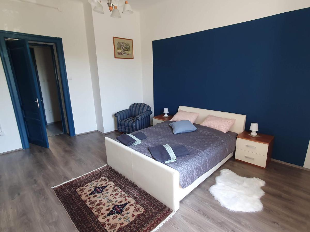 Apartment Tina Pula Extérieur photo